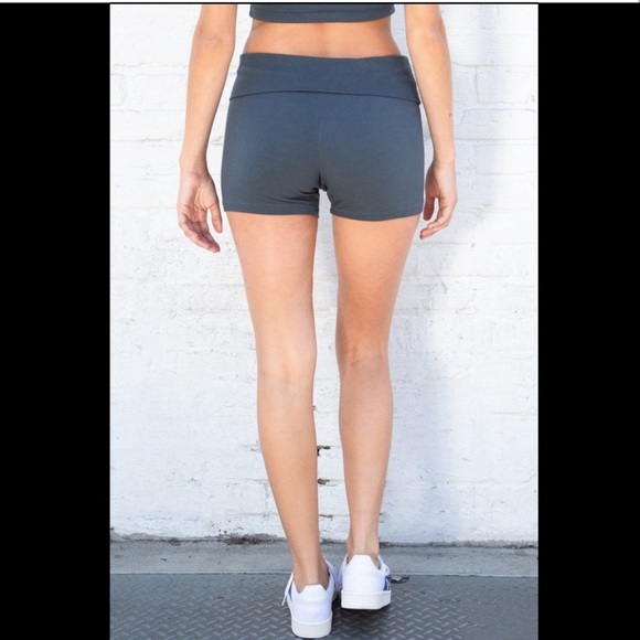 Brandy Melville Black High Waist Shorts - Picture 3 of 7